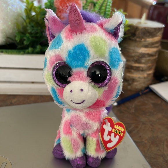TY Beanie Boos Rainbow inspired “Wishful”. Unicorn 🦄 - Picture 8 of 8